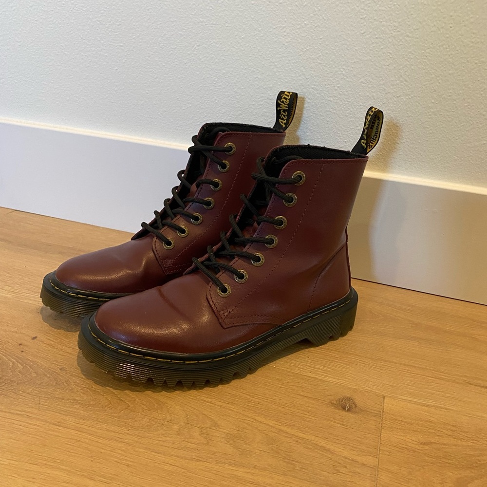 Dr. Martens boots - Picture 5 of 8